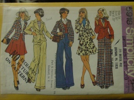 S5918 Women's Suits.JPG